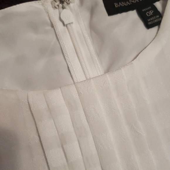 🔴 Banana Republic White Peplum Sheer Tank Blouse 🔴 - Picture 11 of 12